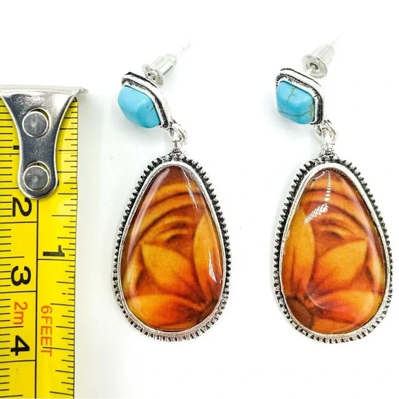 Boho Chic Festival Faux Turquoise and Resin dangle earrings - Picture 3 of 6